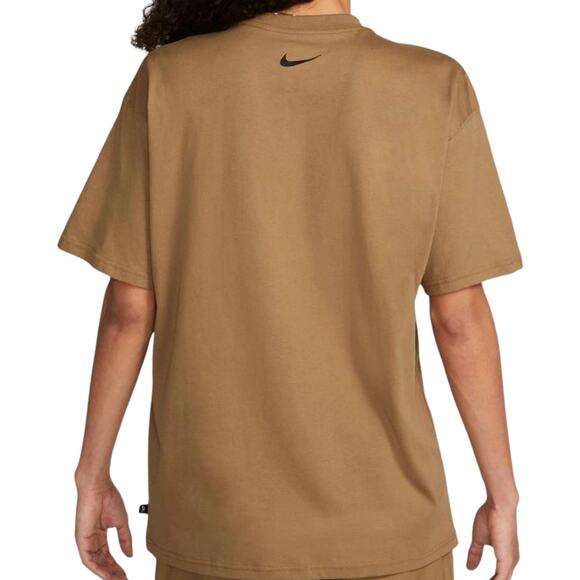 Nike SB Laundry T-Shirt Brown Men’s Medium Loose Fit Skate Graphic Tee - Picture 3 of 6